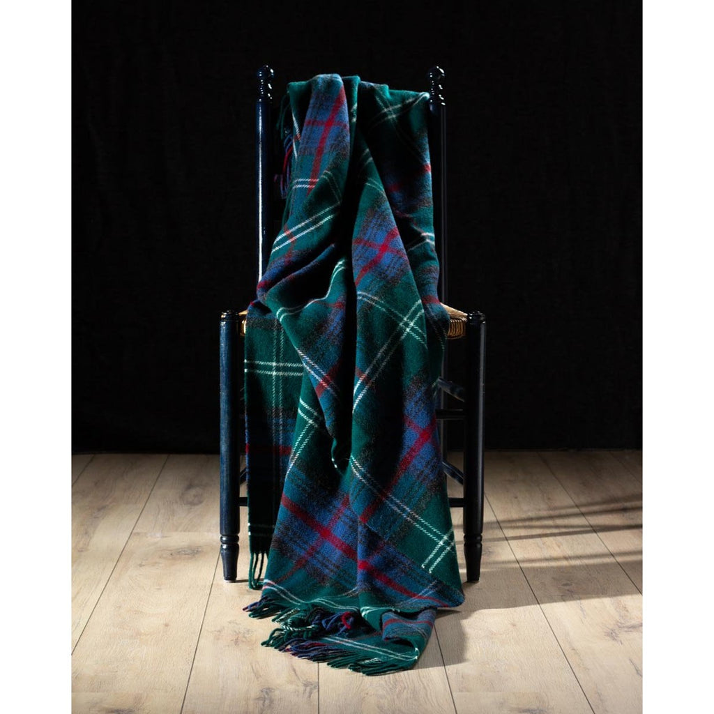 MACKENZIE Wool Scottish Plaid