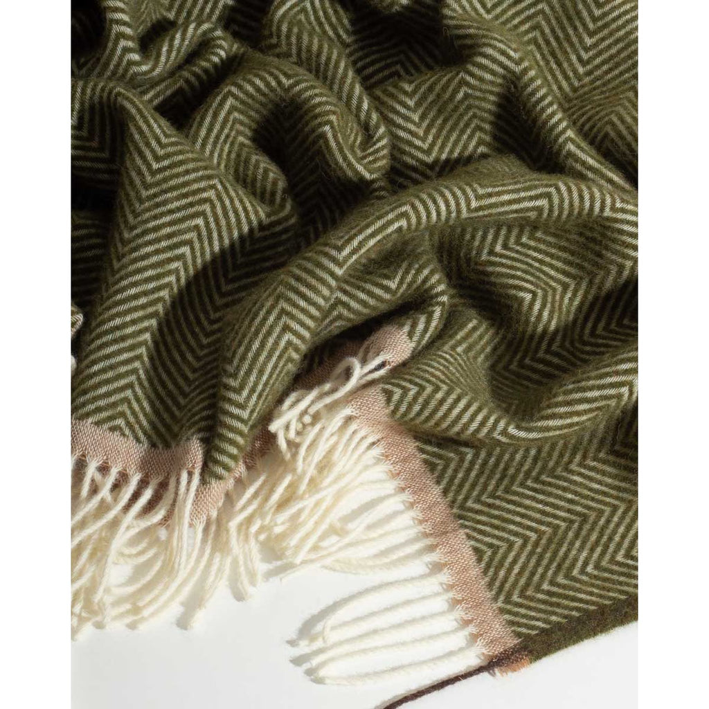 Wool Throwd Denver Olive