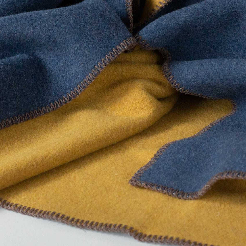 Merino wool blanket AEGAN
