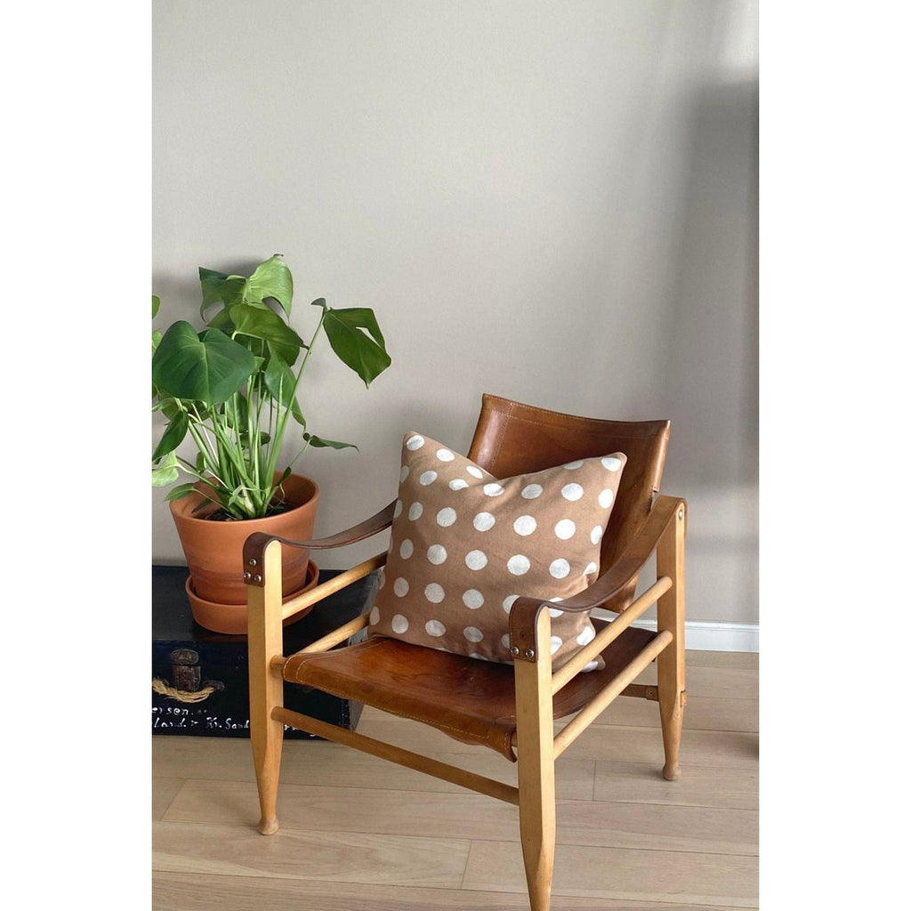 Astrid cushion cover brown, soft jacquard knitted cotton