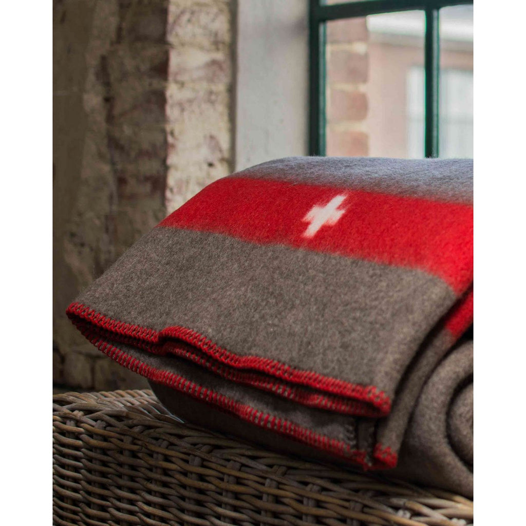 Merino blanket SWISS ARMY - brown