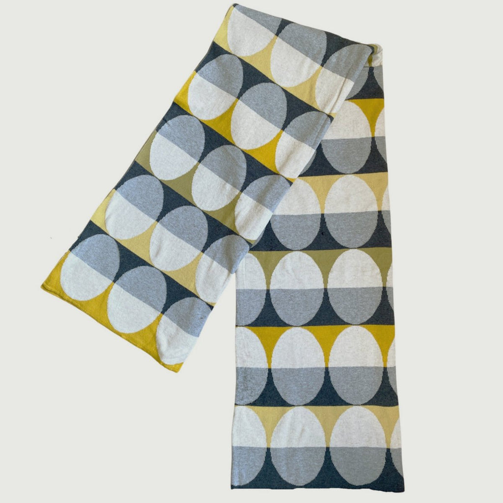 Olivia blanket yellow, soft jacquard knitted cotton