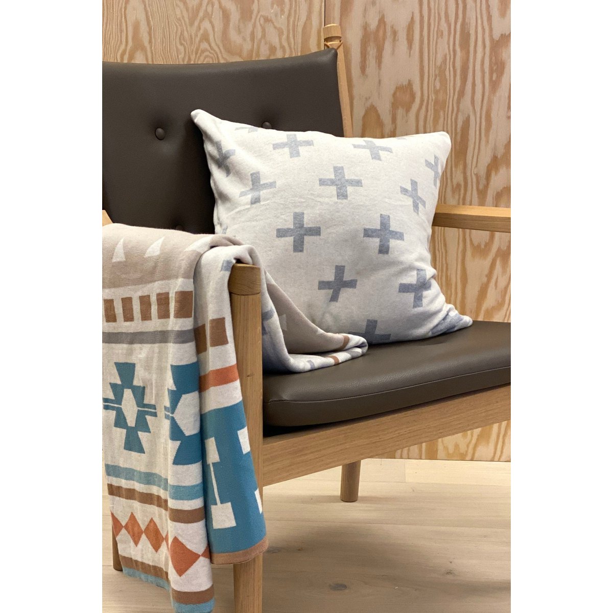 Ane kussenhoes grijs