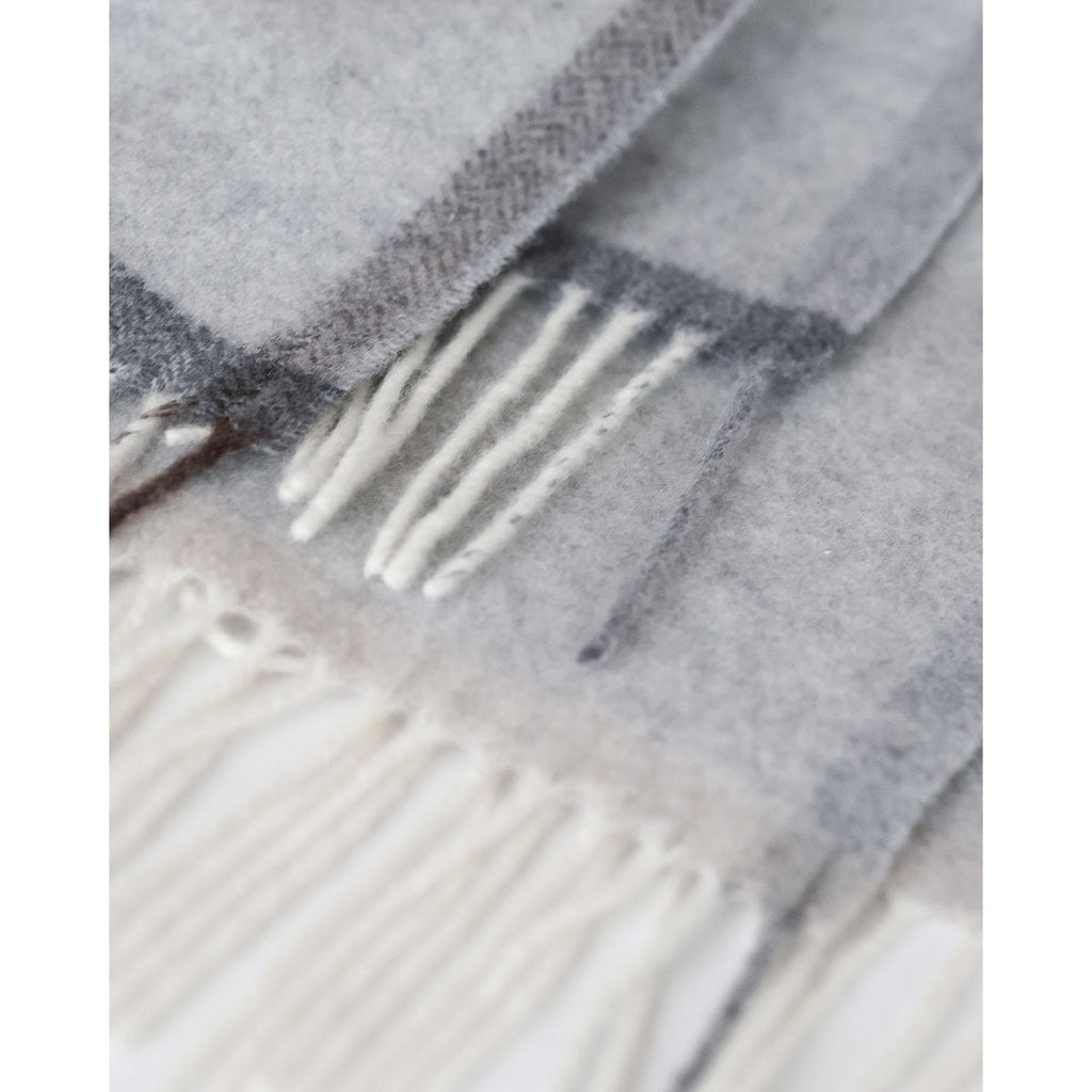 Merino/cashmere plaid MILANO - light gray