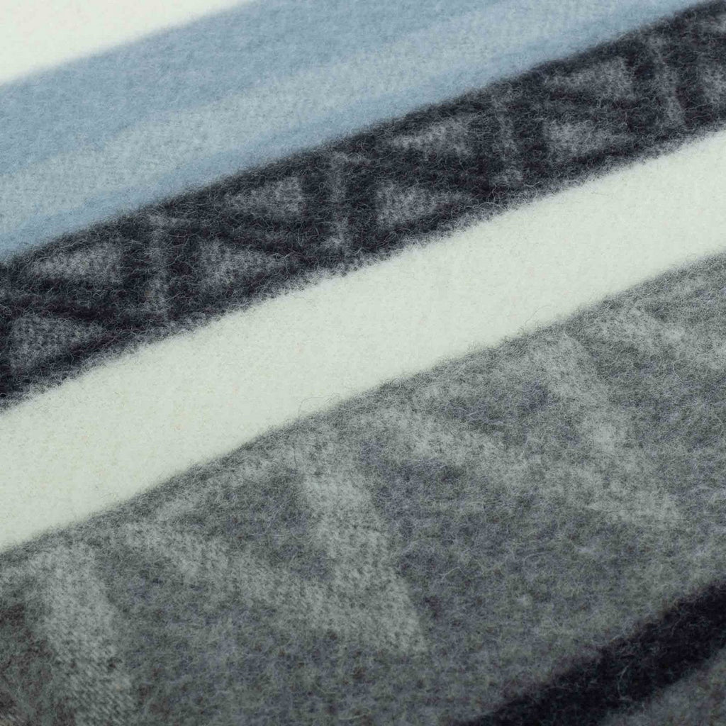 Wool blanket TRIANGEL blue
