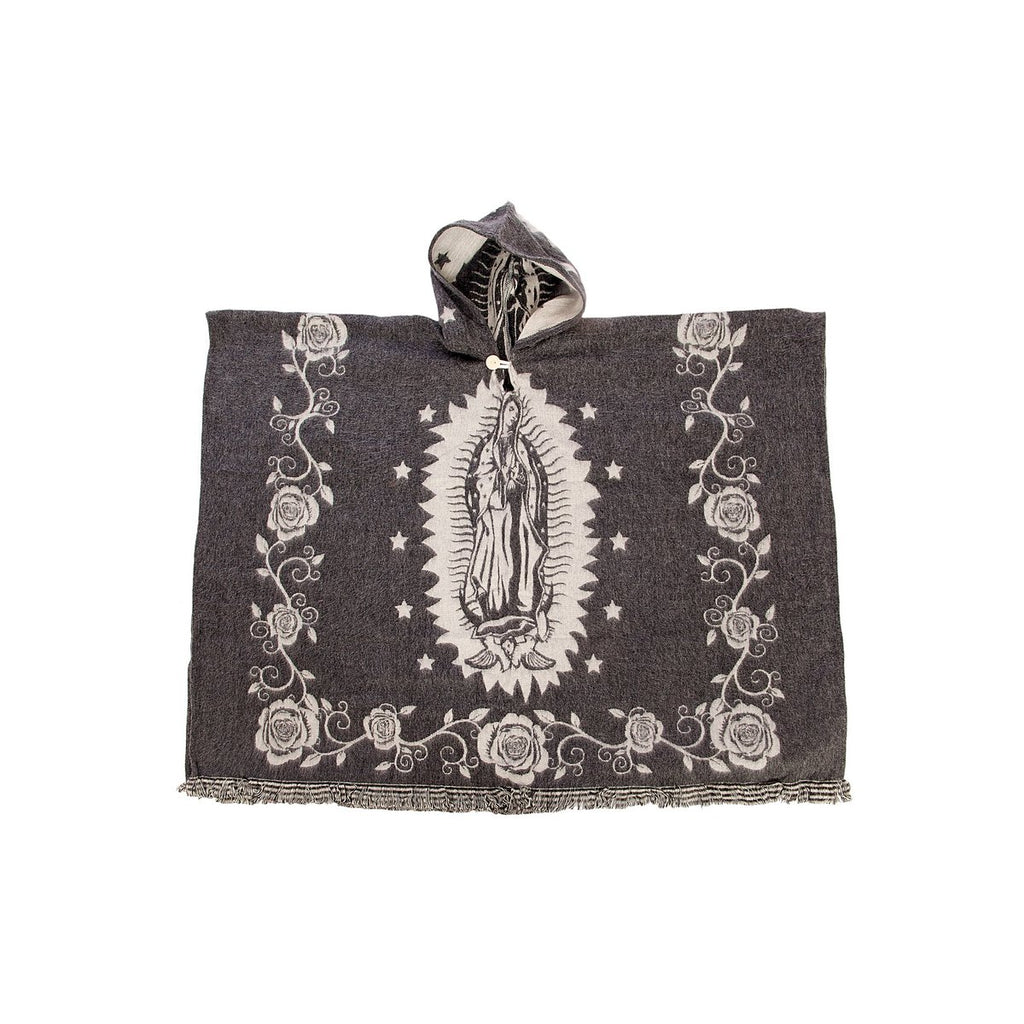 Alpaca Poncho Native Pattern | Poncho Maria Gray