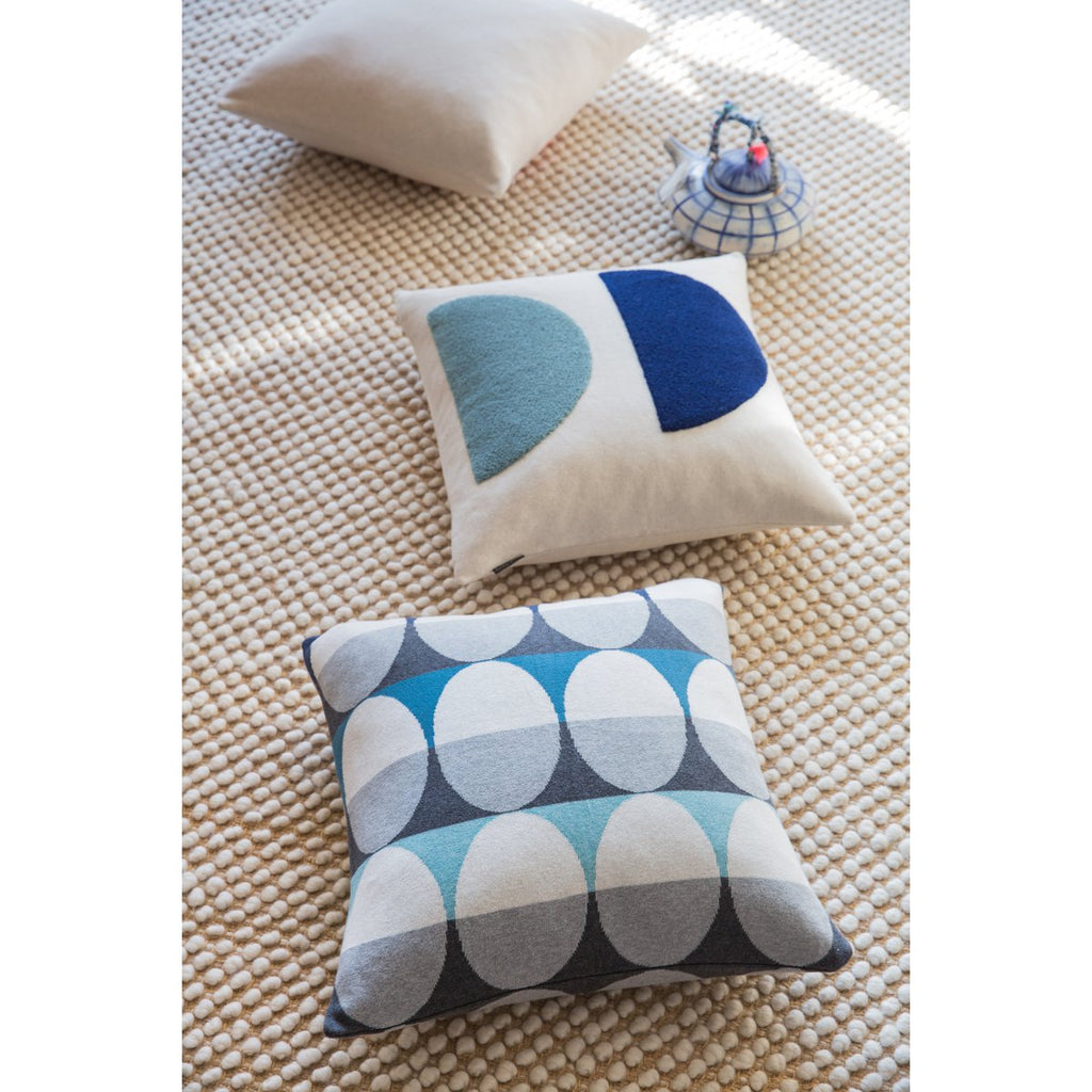 Olivia cushion cover blue, soft jacquard knitted cotton